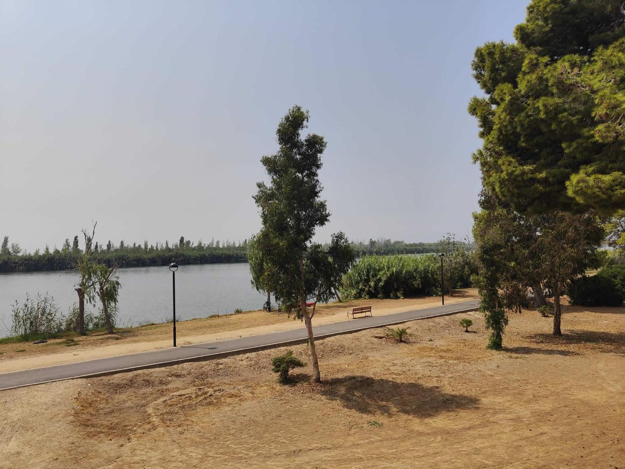 Appartamento Faro Del Delta Deltebre Esterno foto